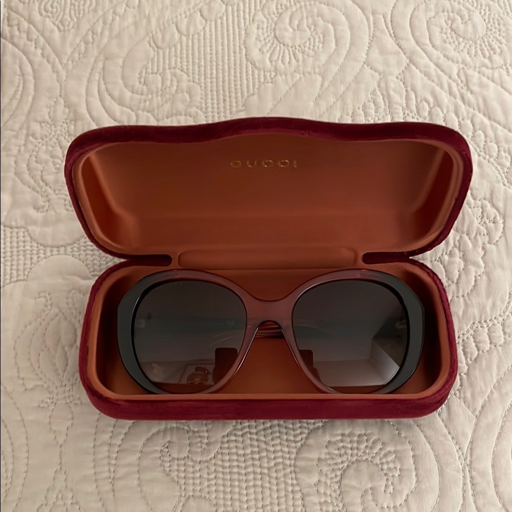Gucci Women's Dark Red Sunglasses